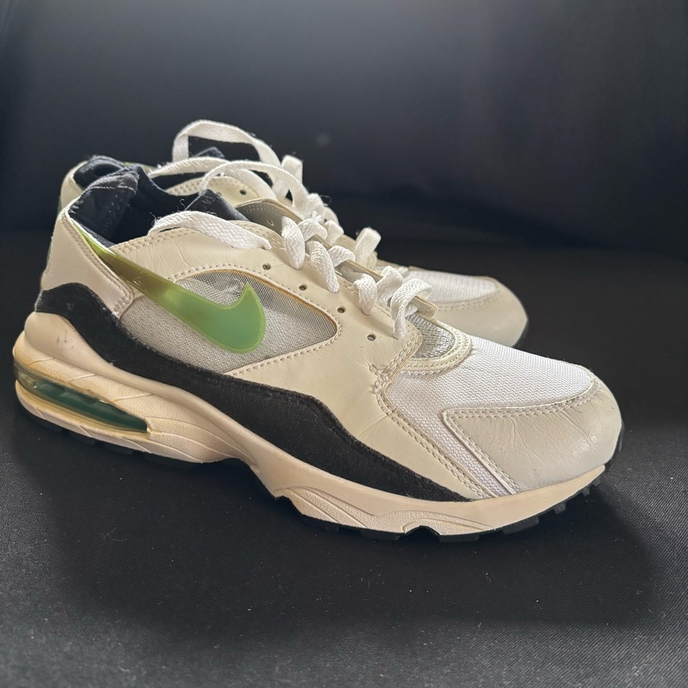 Nike Air Max 93 size 9.5